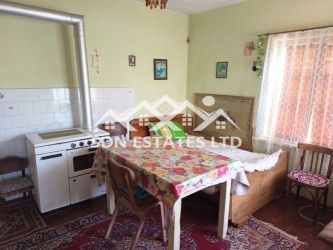 Продава къща в село Тъжа