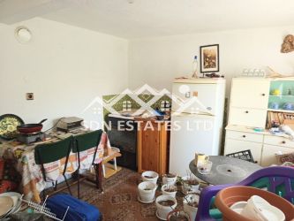 Продава къща в село Тъжа