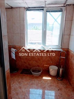 Продава прекрасна къща в района на магазин Си Би  Ес