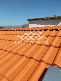 Продава къща в село Габарево