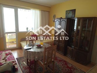 Продава двустаен разширен апартамент на Илинден 14