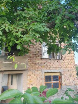 Продава къща в гр. Павел Баня