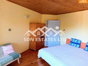 ЕКСКЛУЗИВНО! Двуетажна къща с двор в село Долно Изворово