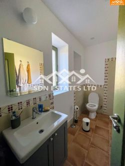 Отдава под наем напълно обзаведена къща в село Тъжа