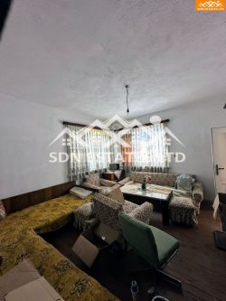 Продава се едноетажна къща с голям двор в предпочитаното село Голямо Дряново