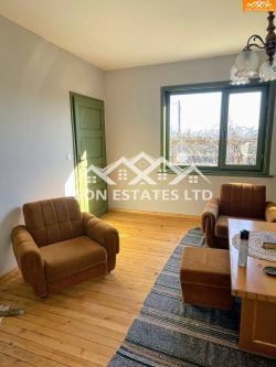 Отдава под наем напълно обзаведена къща в село Тъжа