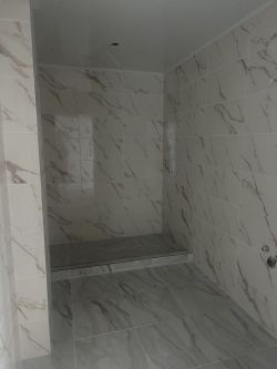 Продава тристаен апартамент, ново сторителство, в широкия център на гр.  Казанлък