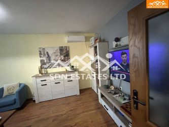 Продава се апартамент с три спални в центъра на гр. Казанлък