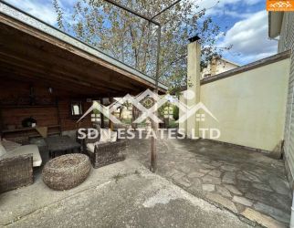 Продава се къща за гости в Павел Баня, напълно обзаведена, готова да посреща гости още днес!