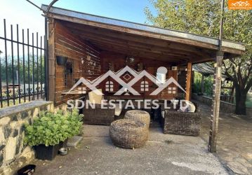 Продава се къща за гости в Павел Баня, напълно обзаведена, готова да посреща гости още днес!