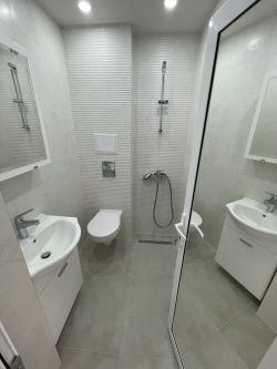 Продава Тристаен апартамент Масивно строителство в гр.Казанлък