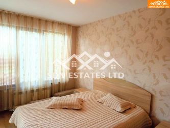 Продава напълно обзаведен двустаен апартамент в района на Стадиона