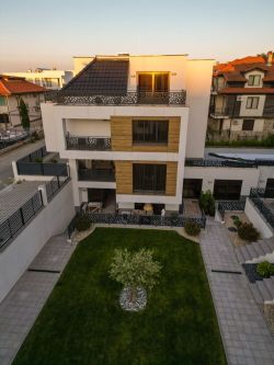 Ексклузивно предложение за апартамент под наем в Созопол!