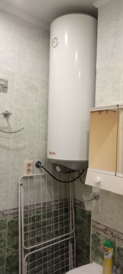 Отдавам под наем двустаен апартамент