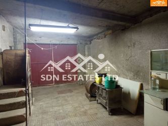 Продава къща в село Манолово