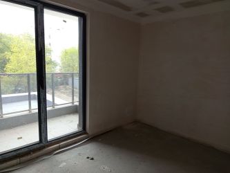 Продава прекрасен новопостроен апартамент в района до Манастира