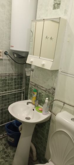 Отдавам под наем двустаен апартамент