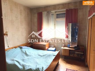 Продава апартамент с две спални на ул. ”Тулово”, гр. Казанлък