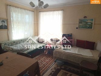 Продава къща в село Манолово