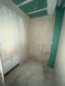 Продава се двустаен апартамент – ново строителство, гр. Казанлък