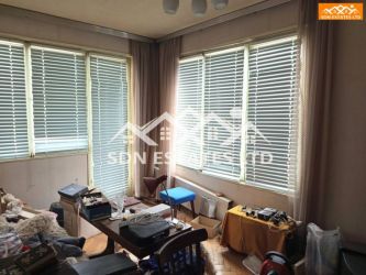 Продава апартамент с две спални на ул. ”Тулово”, гр. Казанлък