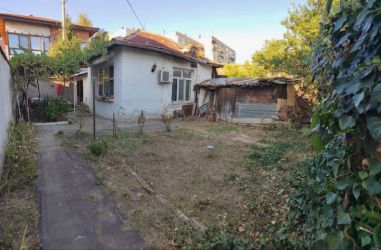 КЪЩА - ПРОДАЖБА - гр. Казанлък