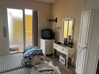 Продава се двустаен апартамент до у-ще СУ Екзарх Антим I, гр. Казанлък