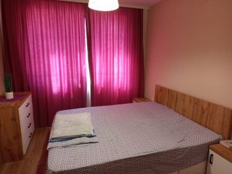 Отдава под наем напълно обзаведен апартамент с една спалня до парк ”Розариум”