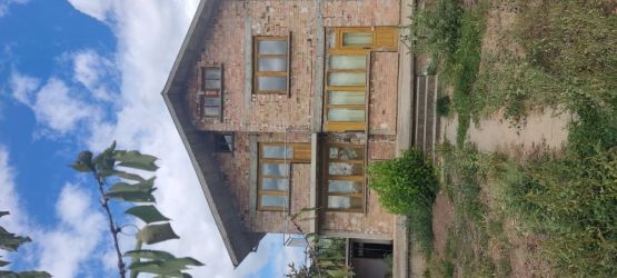 Масивна къща с гараж и двор в село Голямо Дряново