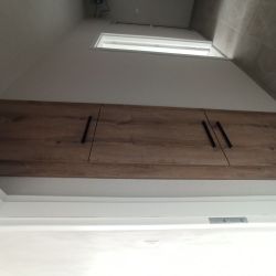 ИЗЦЯЛО РЕНОВИРАН АПАРТАМЕНТ, ГОТОВ ЗА НАНАСЯНЕ!