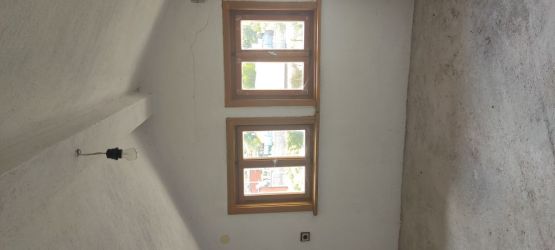 Масивна къща с гараж и двор в село Голямо Дряново