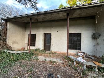 Продава монолитна къща в село Търничени