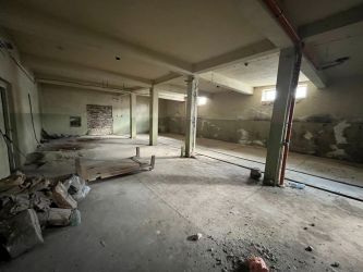 Отадава под наем склад с площ 500 кв.м. в Казанлък