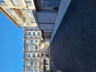 Давам под наем гараж ,център