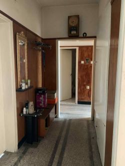 Продава Четиристаен апартамент Тухла в гр.Казанлък