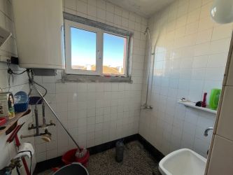 Продава се просторен апартамент в център на гр. Казанлък