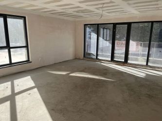 Продава се тристаен апартамент – ново строителство, кв. „Васил Левски“