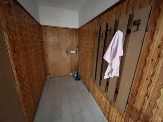 Продава две стаи с кухня в ж.к. Изток, гр. Казанлък