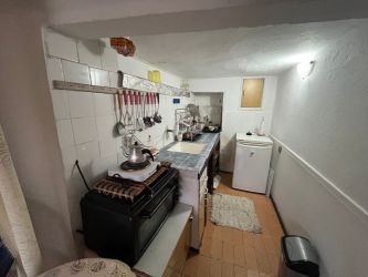 Къща за продажба – с. Горно Сахране