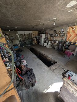 Продава къща в село Александрово