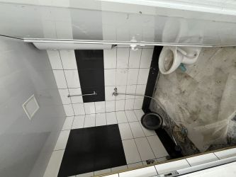 Продава се работеща ферма с мандра и сондаж – с. Черганово, район Казанлък