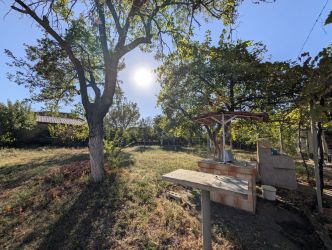 Продава къща в село Александрово