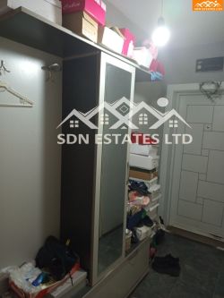 Продава тристаен апартамент в идеалния център на гр. Казанлък