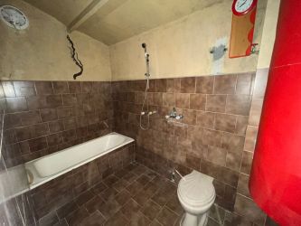 Продава монолитна къща в село Търничени