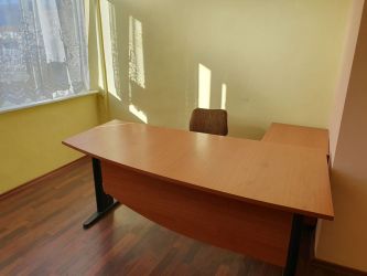 Отдава под наем Офис Тухла в гр.Казанлък