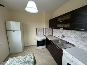 Двустаен апартамент за продажба в кв. „Васил Левски“, гр. Казанлък