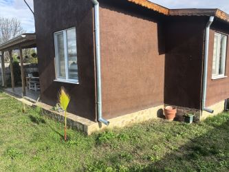 ПРОДАВА СЕ КЪЩА НА ЕДИН ЕТАЖ В СЕЛО ДОЛНО САХРАНЕ