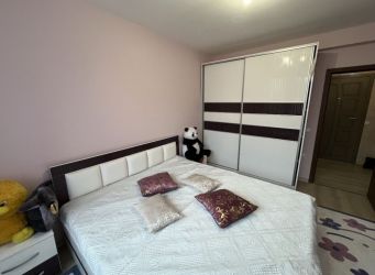 Продава прекрасен напълно обзаведен четиристаен апартамент до Лидл