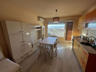 Продава се 3-стаен апартамент в ж.к. Изток, ул. Илинден