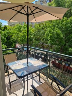 Продава прекрасен, напълно обзаведен апартамент в Слънчев бряг